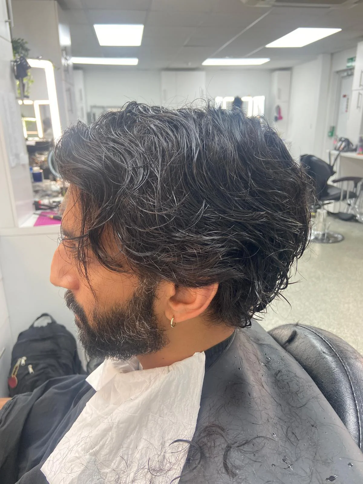 Louise Coles Men's Wig Dressing & Application - 1 Day Course - Image 3