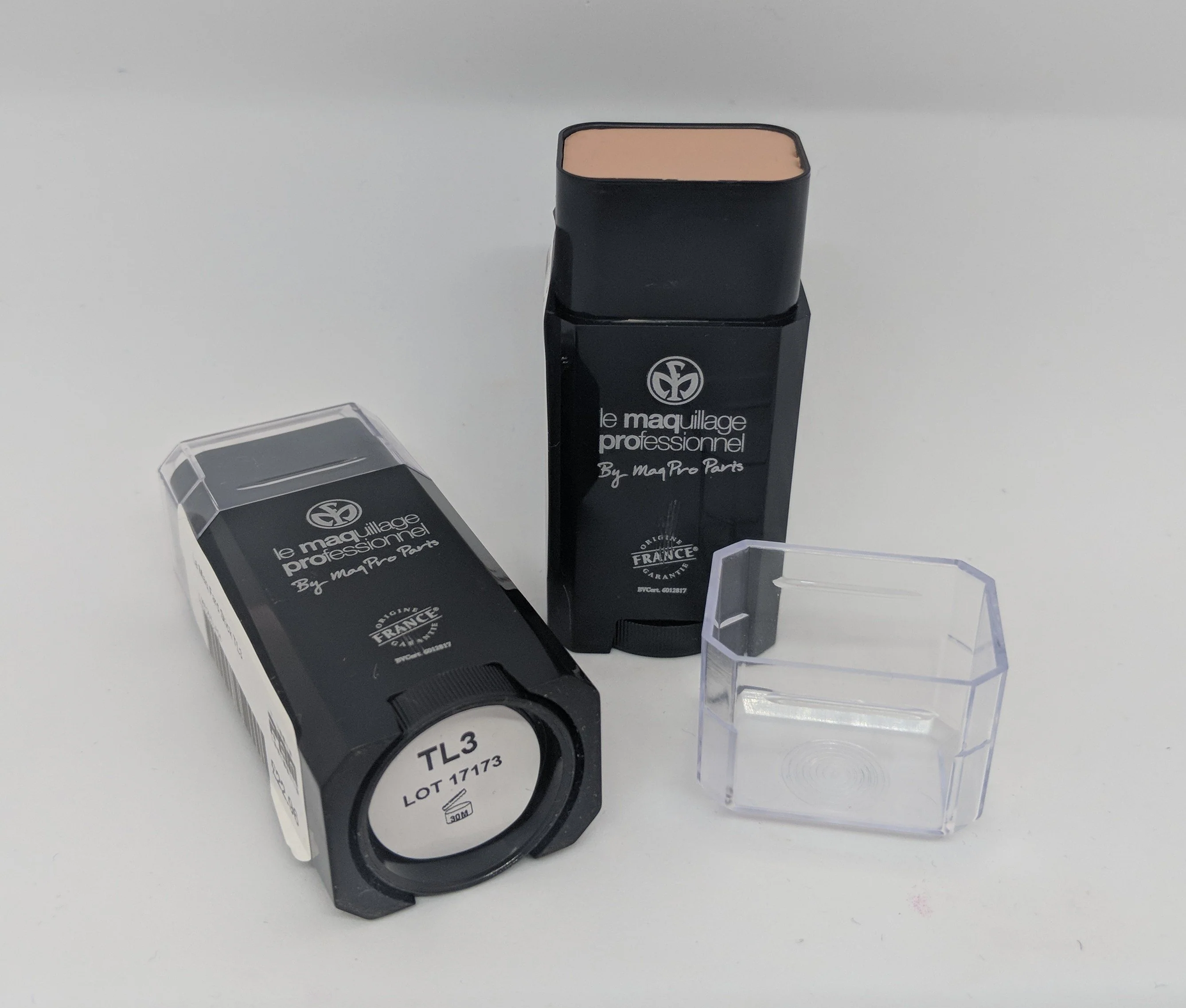 MAQPRO Fard Creme Sticks - Image 3