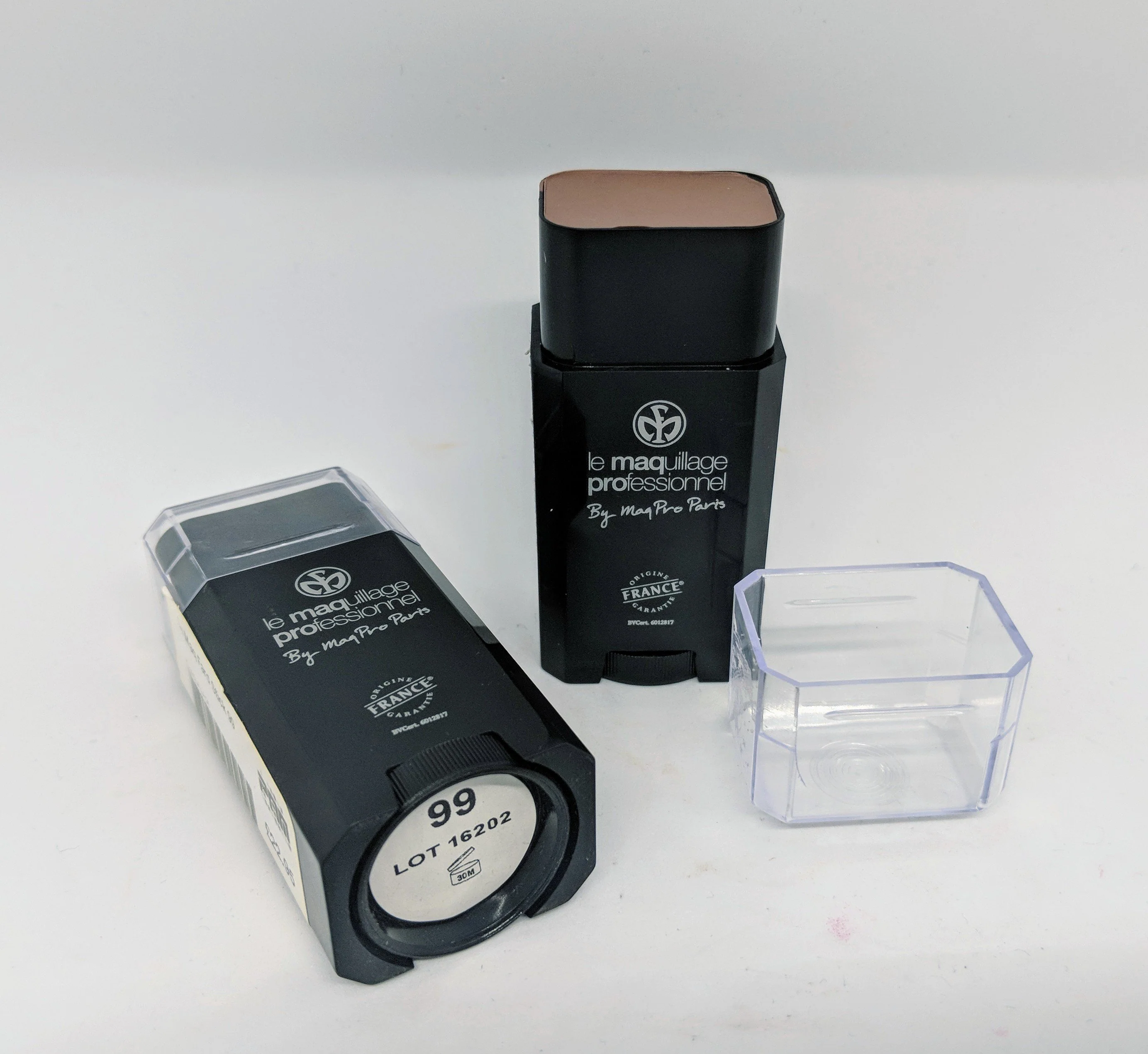 MAQPRO Fard Creme Sticks - Image 31