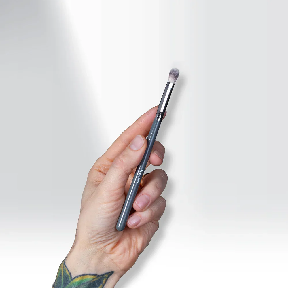 MYKITCO - 127 - MY FLUFFY CONCEALER - Image 3