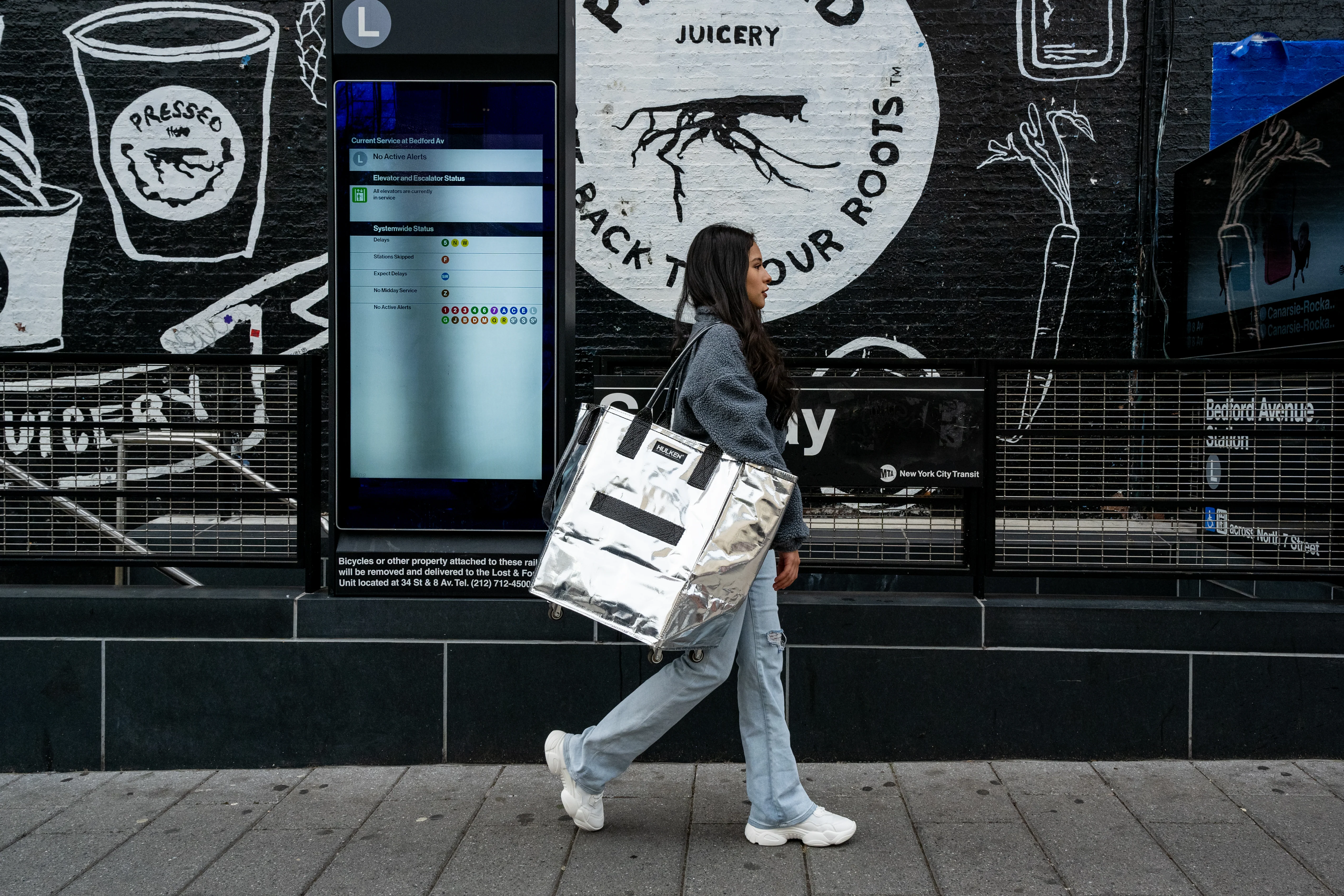 HULKEN Bag - Silver - Image 5