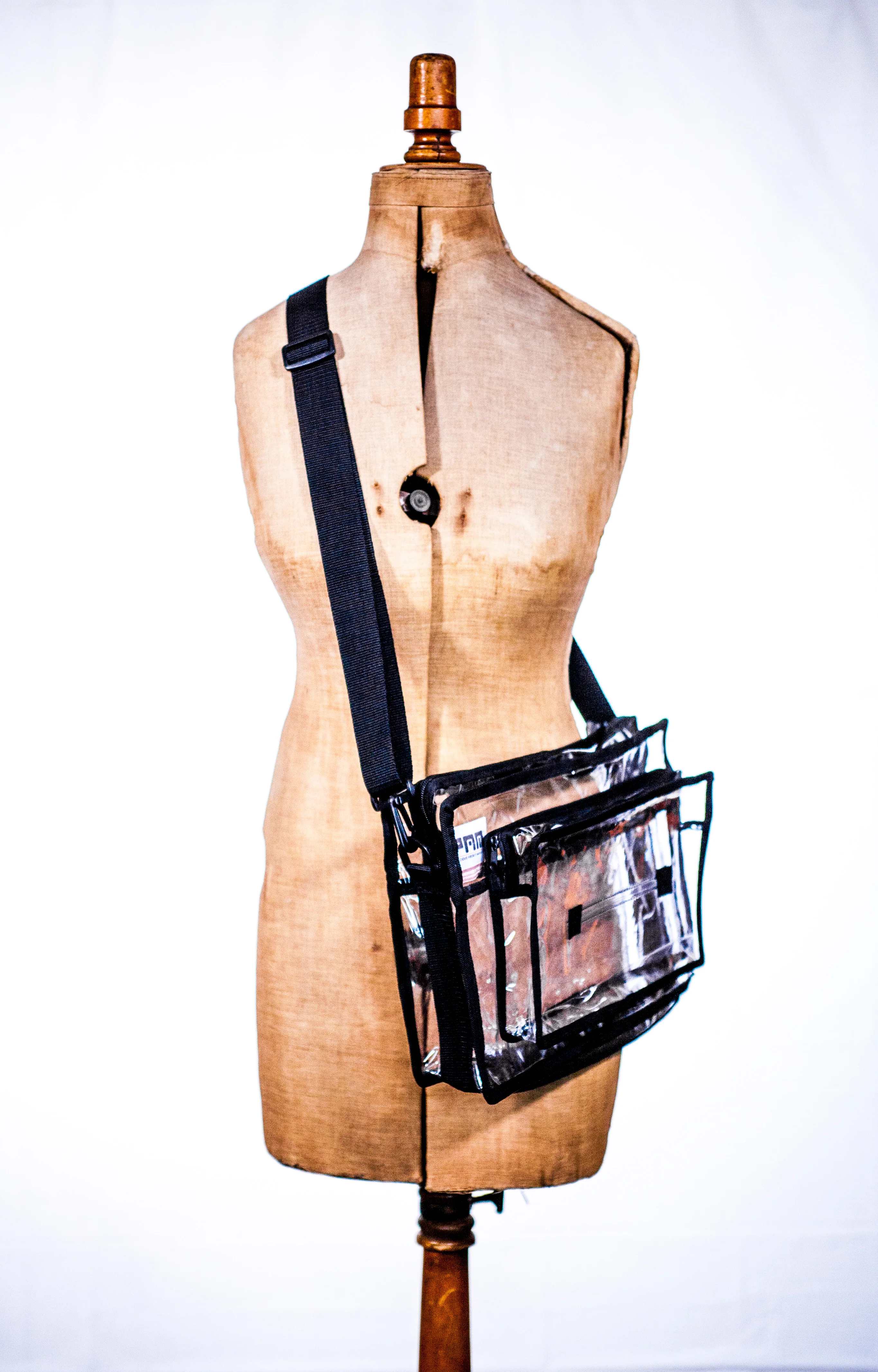 M - PAM Shoulder Bag - Image 3