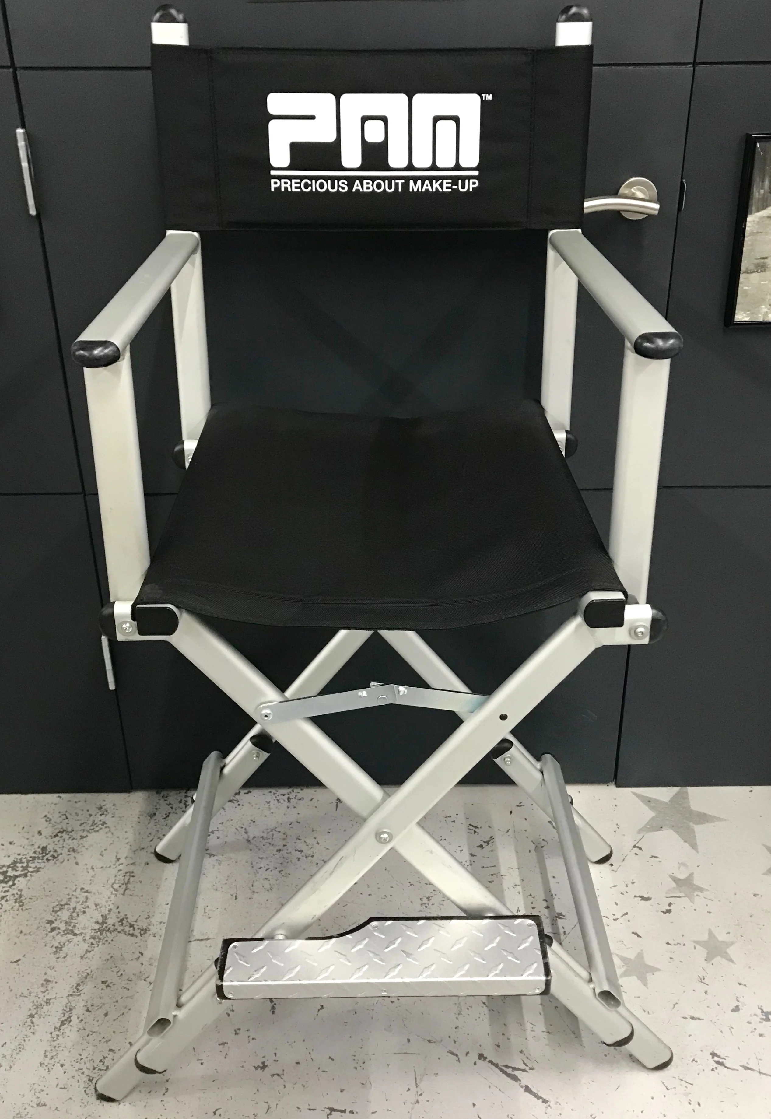 PAM Make Up Chair - Image 3