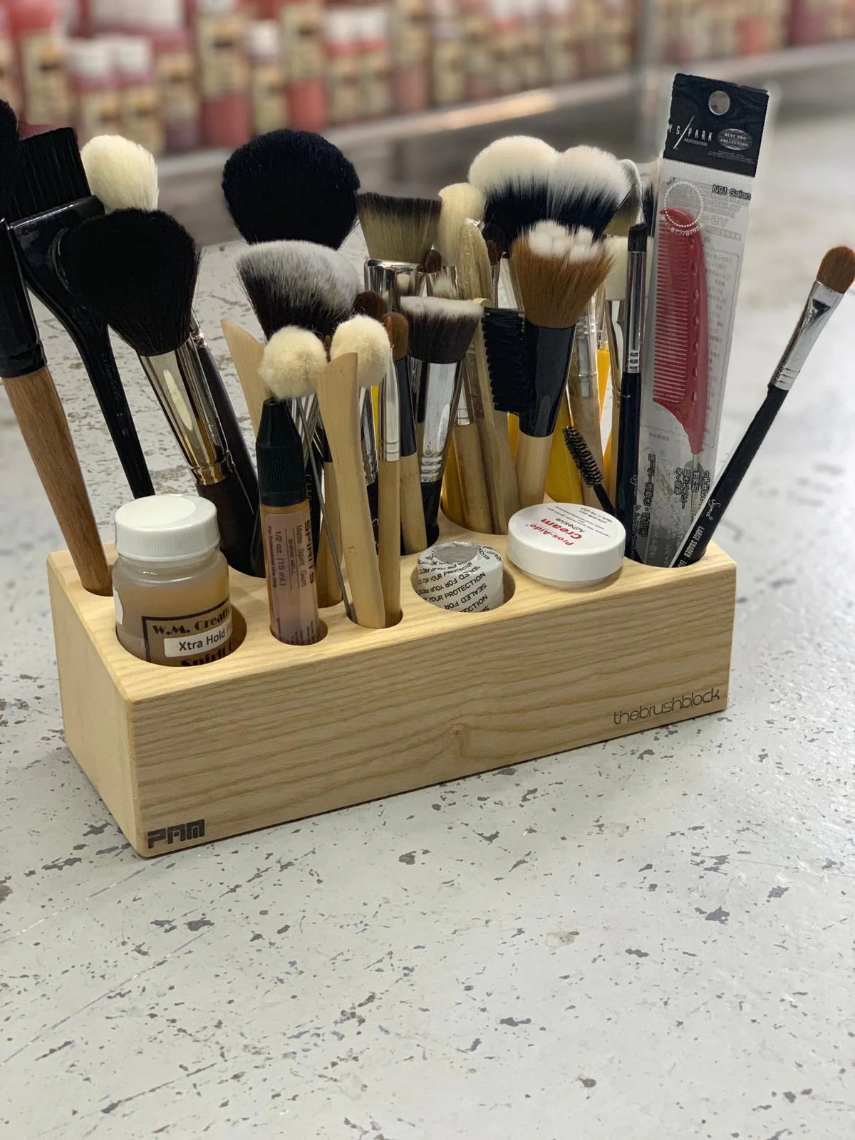 The Brush Block Pro